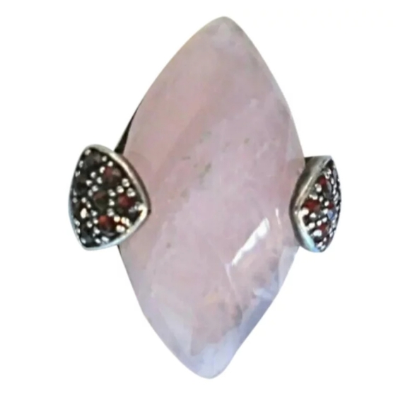 LARGE ROSE QUARTZ AND GARNET RING - Picture 2 of 6